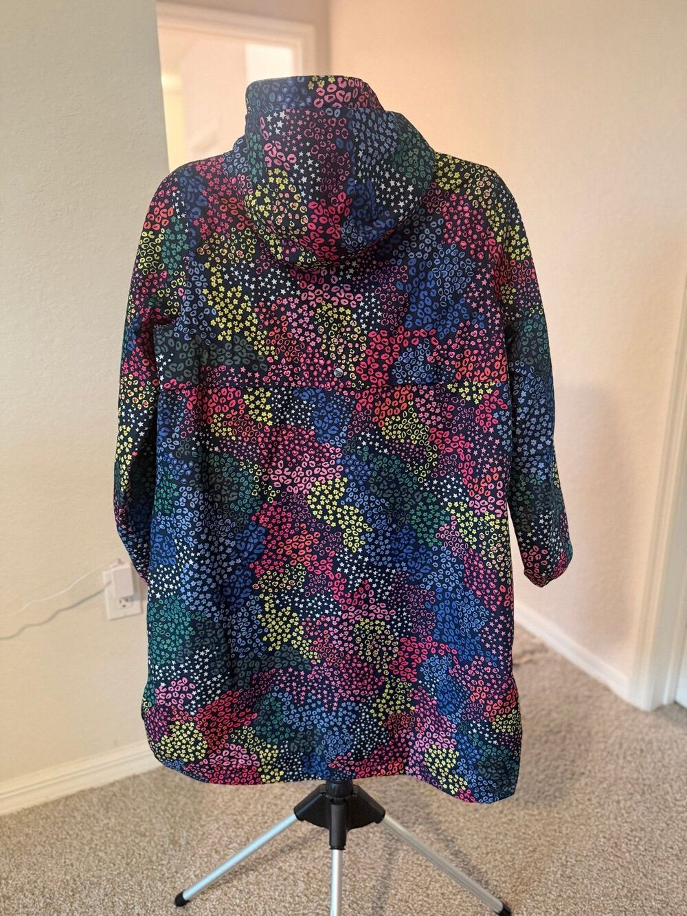Joules Waybridge Raincoat in Party Leopard Print Women’s Size 6 NWT! - Picture 4 of 12